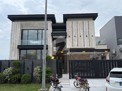 Luxury 1 Kanal 5-Bed House with Private Ground-Floor Swimming Pool