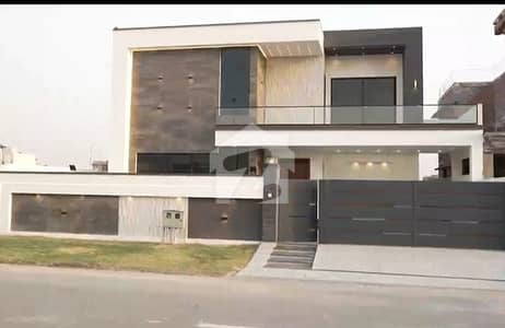 80ft Rd facing house