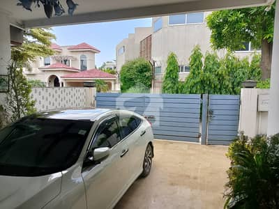 10 MARLA CORNER HOUSE VERY CHEAP PRICE FOR SALE IN DHA PHASE 5 BLOCK E.