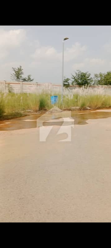 5 Marla Plot Available For Sale In DHA 3 New Pindi