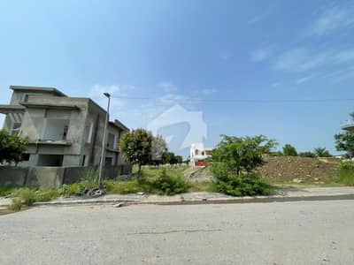 DHA Phase 5,Sector F,40x60,Plot For Sale Near DHA Head Office and imam bargah