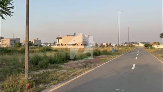 ڈی ایچ اے فیز9 پریزم - بلاک ایچ ڈی ایچ اے فیز9 پریزم,ڈی ایچ اے ڈیفینس,لاہور میں 1 کنال رہائشی پلاٹ 3.1 کروڑ میں برائے فروخت۔ ڈی ایچ اے فیز9 پریزم - بلاک ایچ ڈی ایچ اے فیز9 پریزم,ڈی ایچ اے ڈیفینس,لاہور میں 1 کنال رہائشی پلاٹ 3.1 کروڑ میں برائے فروخت۔