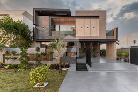 1 Kanal Mazhar Muneer Design Outclass Bungalow For Sale