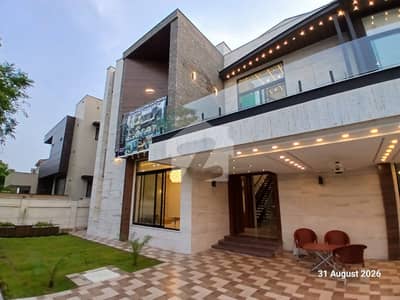 26 Marla Brand New Designer House