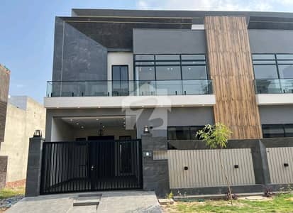Tripple Storey 5 Marla House Available In Buch Executive Villas For sale