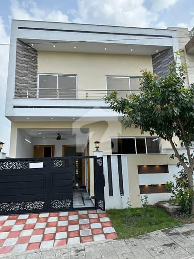 5 Marla Brand New House Sale In DHA Phase 5 5 Marla Brand New House Sale In DHA Phase 5