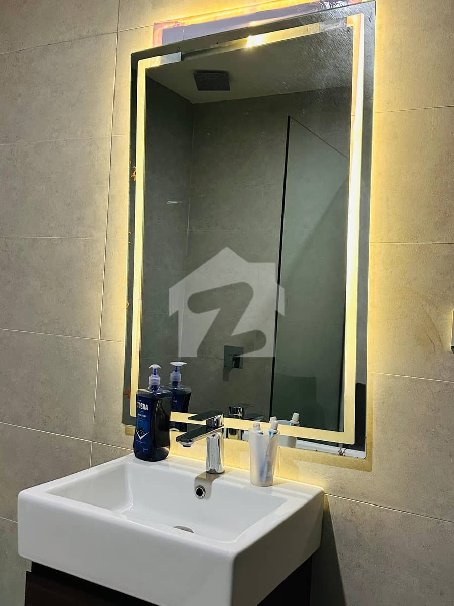 4 4