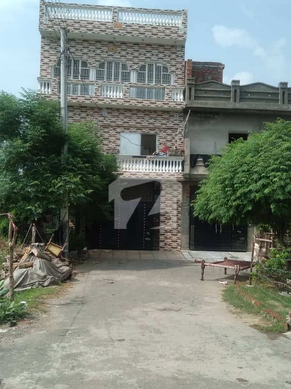 لیک سٹی رائیونڈ روڈ,لاہور میں 4 کمروں کا 3 مرلہ مکان 1.25 کروڑ میں برائے فروخت۔ لیک سٹی رائیونڈ روڈ,لاہور میں 4 کمروں کا 3 مرلہ مکان 1.25 کروڑ میں برائے فروخت۔