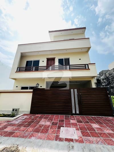 Islamabad D12 8 Marla Full House For Sale 5 Bed Room attach Bath Double unit House Islamabad D12 8 Marla Full House For Sale 5 Bed Room attach Bath Double unit House