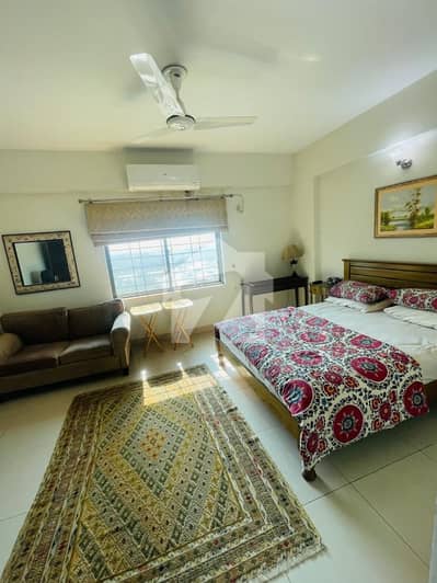 Beautiful 4 Bed Semi-Renovated House Available For Urgent Rent In Askari 10!
