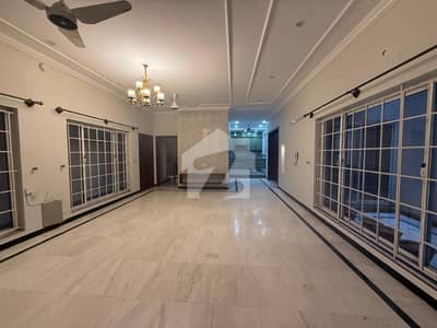LOWER PORTION FOR RENT IN F-6