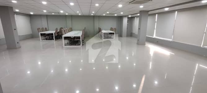 In I-8 NEW OFFICE CORPORATE OFFICE. . . 2000 SQR FT