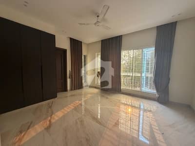 Model Town 1 Kanal Uper Portion Marble Flooring 3 Bad TVL Kitchen Sarvent Parking