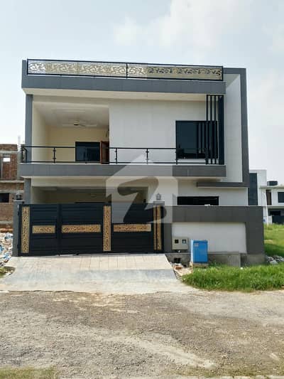 I am renting 7marla marla Residencial house in Gulberg Residancia Block L