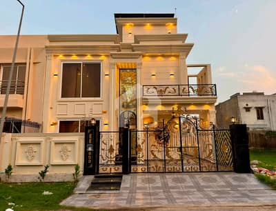 سٹی ہاؤسنگ سوسائٹی گوجرانوالہ میں 5 کمروں کا 10 مرلہ مکان 4.25 کروڑ میں برائے فروخت۔ سٹی ہاؤسنگ سوسائٹی گوجرانوالہ میں 5 کمروں کا 10 مرلہ مکان 4.25 کروڑ میں برائے فروخت۔