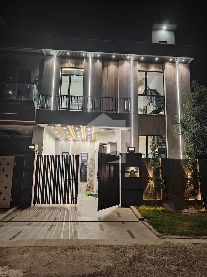 5 Marla Designer House For Sale 5 Marla Designer House For Sale