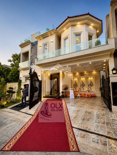 8 Marla Top Notch Bungalow For Sale | DHA Phase 9 Town Lahore | Excellent Location