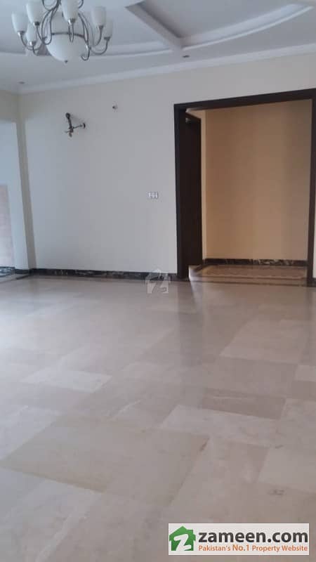 Brand New 1 Knal Double Unit House For Sale Vip Location Good Condition