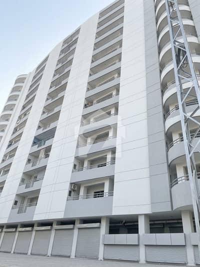 Flat Sumaira Residency University Road