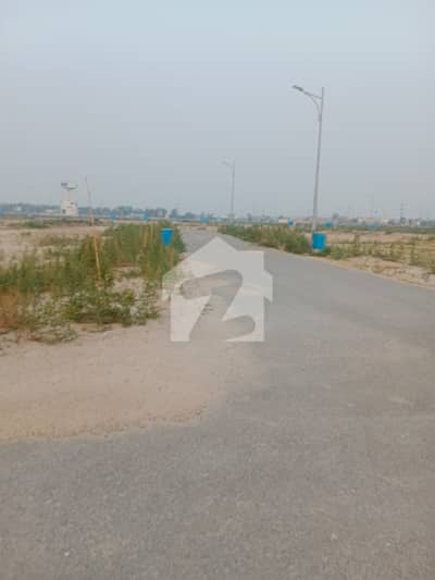 ڈی ایچ اے فیز9 پریزم - بلاک آر ڈی ایچ اے فیز9 پریزم,ڈی ایچ اے ڈیفینس,لاہور میں 1 کنال رہائشی پلاٹ 2.8 کروڑ میں برائے فروخت۔ ڈی ایچ اے فیز9 پریزم - بلاک آر ڈی ایچ اے فیز9 پریزم,ڈی ایچ اے ڈیفینس,لاہور میں 1 کنال رہائشی پلاٹ 2.8 کروڑ میں برائے فروخت۔