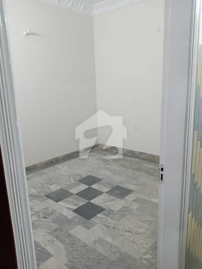 Comercial / Salient Comercial Gulistan. E. Jouhar Block 4