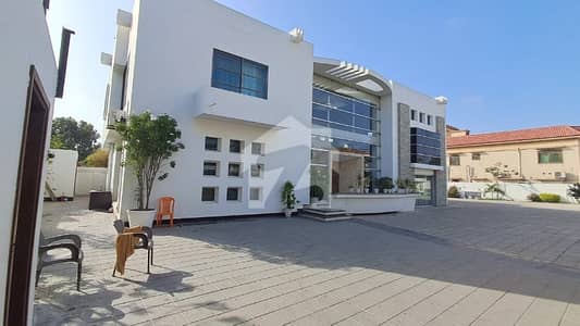 Bunglow for Rent for Commercial use