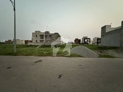 1116 & 426 Available Facing 1 kanal Property For Sale In DHA Phase 8 - Block Z6 Lahore Is Available 1116 & 426 Available Facing 1 kanal Property For Sale In DHA Phase 8 - Block Z6 Lahore Is Available