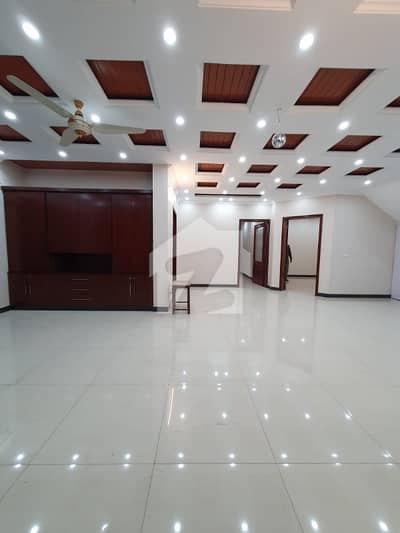 G-13 40x80 Ground Portion Available For Rent