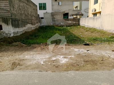 ٹی آئی پی ہاؤسنگ سوسائٹی ۔ فیز2 ٹی آئی پی ہاؤسنگ سوسائٹی,لاہور میں 9 مرلہ رہائشی پلاٹ 1.3 کروڑ میں برائے فروخت۔ ٹی آئی پی ہاؤسنگ سوسائٹی ۔ فیز2 ٹی آئی پی ہاؤسنگ سوسائٹی,لاہور میں 9 مرلہ رہائشی پلاٹ 1.3 کروڑ میں برائے فروخت۔