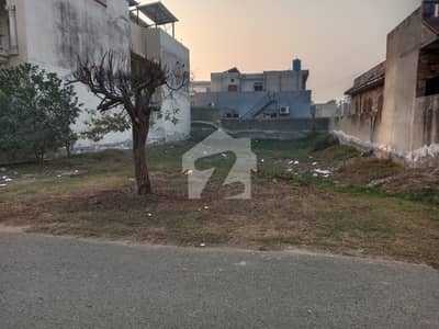 PRIME LOCATION 1 KANAL PLOT FOR SALE / TIP PH2 18 MARLA PLOT FOR SALE/ LAHORE PROPERTY FOR SALE PRIME LOCATION 1 KANAL PLOT FOR SALE / TIP PH2 18 MARLA PLOT FOR SALE/ LAHORE PROPERTY FOR SALE