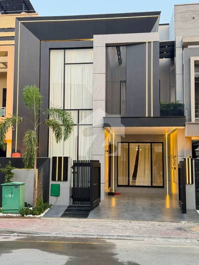 5 MARLA BRAND NEW SPANISH HOUSE AVAILABLE FOR RENT IN DHA PHASE 9 TOWN BLOCK-C LAHORE.