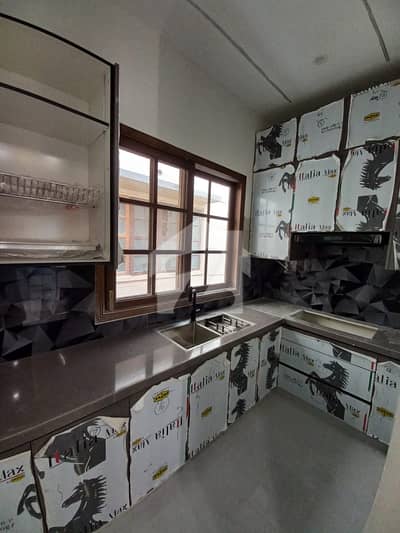 Ideal 400 Square Yards House Available In Gulistan-e-Jauhar - Block 3-A, Karachi Ideal 400 Square Yards House Available In Gulistan-e-Jauhar - Block 3-A, Karachi