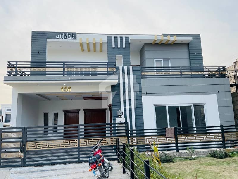 Perfect Family House With Premium Features Perfect Family House With Premium Features