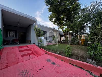 Single Storey 5 Marla House Available In Bahria Town Phase 8 - Safari Homes For rent Single Storey 5 Marla House Available In Bahria Town Phase 8 - Safari Homes For rent