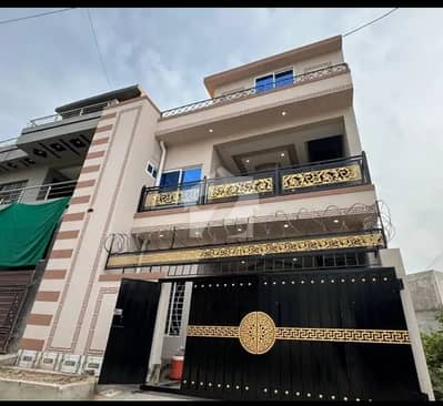 گلشن آباد سیکٹر 1 گلشن آباد,راولپنڈی میں 4 کمروں کا 5 مرلہ مکان 1.7 کروڑ میں برائے فروخت۔