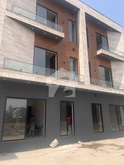 2 BHK Townhouse Available | High Rental Value | Capital Growth | Super Hot Location 2 BHK Townhouse Available | High Rental Value | Capital Growth | Super Hot Location