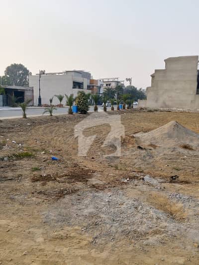 10 MARLA PLOT A BLOCK - 50ft ROAD / MB PAID/ SNGPL PAID