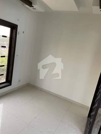 UPPER PORTION FOR RENT UPPER PORTION FOR RENT