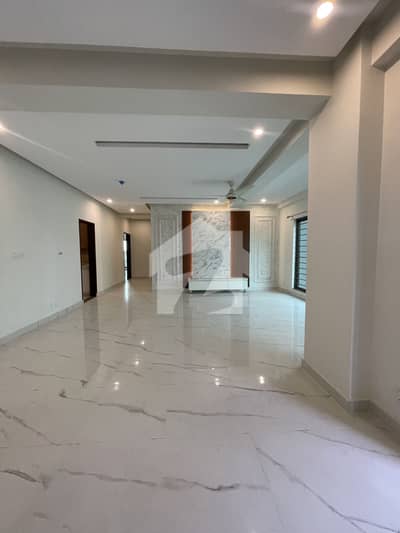 13 Marla Luxury 4 Bedroom Apartment For Sale In Askari 12 Lahore Prime Location