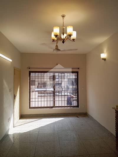 TRIPLE+ STOREY NEW HOUSE F10 2040 INVESTOR RATE SALE VIP