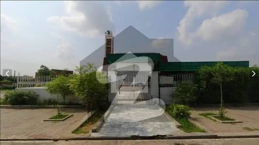 1 KANAL FACING PARK RESIDENTIAL PLOT IS AVAILABLE FOR SALE IN IEP TOWN BLOCK C2 1 KANAL FACING PARK RESIDENTIAL PLOT IS AVAILABLE FOR SALE IN IEP TOWN BLOCK C2