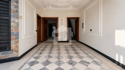 Brand New 5 Marla House Available In Multan Public School Road For Rent
