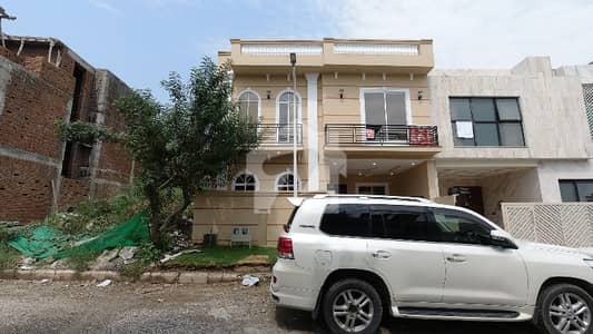Prime Location 7 Marla House For sale In Gulberg Residencia - Block I Islamabad In Only Rs. 47500000