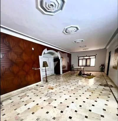 500 Square Yards House Ideally Situated In Gulshan-E-Iqbal - Block 4A 500 Square Yards House Ideally Situated In Gulshan-E-Iqbal - Block 4A