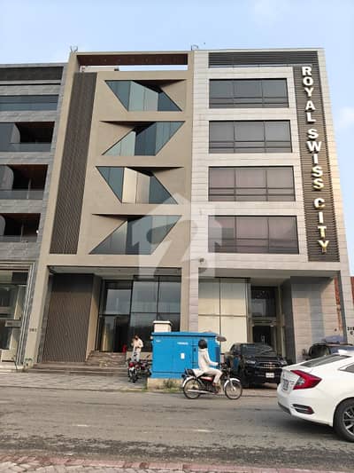 8 Marla Building For Rent