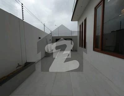 500Yard Banglow with Basement For Sale Phase 8