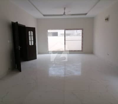 House For Grabs In 500 Square Yards Karachi