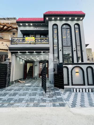 5 MARLA BRAND NEW FACING PARK DOUBLE STOREY HOUSE AVAILABLE FOR SALE IN EDEN BOULEVARD SOCIETY COLLEGE ROAD LAHORE | NEAR MILITARY ACCOUNTS SOCIETY | PREMIUM LOCATION