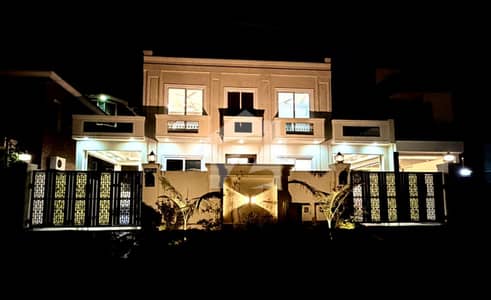 G/11 25x50 4bed Margala Face Single Unit Like Brand New House Available For Sale G/11 25x50 4bed Margala Face Single Unit Like Brand New House Available For Sale