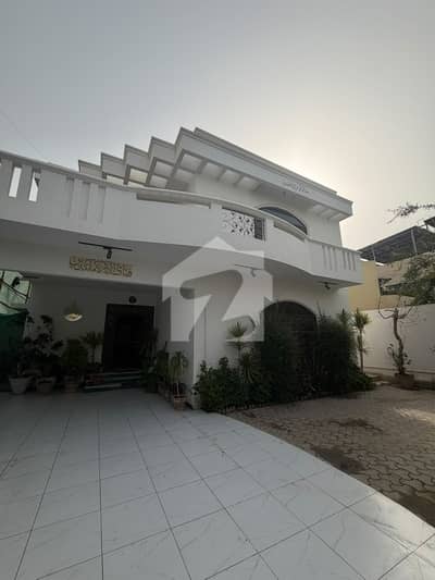 500 Sq. Yards Bungalow Available for Sale 500 Sq. Yards Bungalow Available for Sale